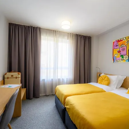 Szálloda Location 3*