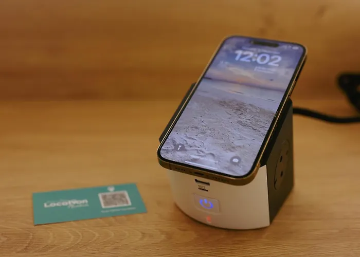 Ξενοδοχείο Location 3*